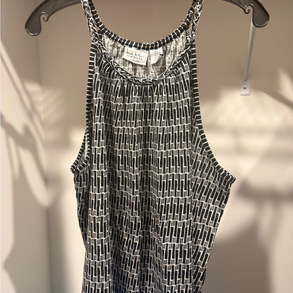 Nicole Miller Black and White Geometric Sleeveless Tank Top